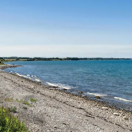 Casa de Férias Wake To Waves With Sea As A Neighbour