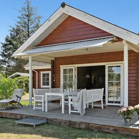 Wake To Waves With Sea As A Neighbour *