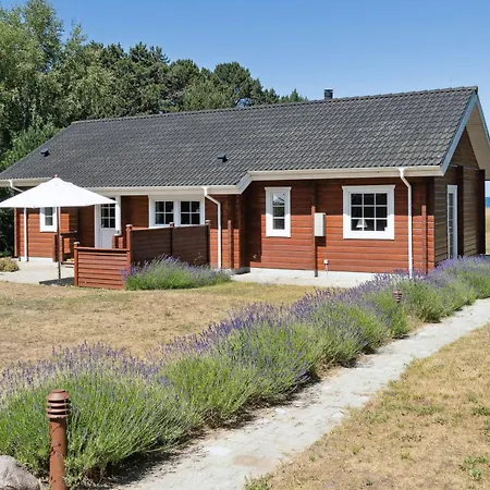 Wake To Waves With Sea As A Neighbour